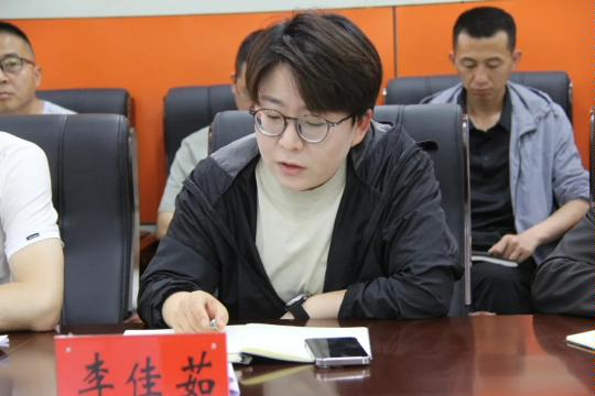 图示, 示意图

中度可信度描述已自动生成