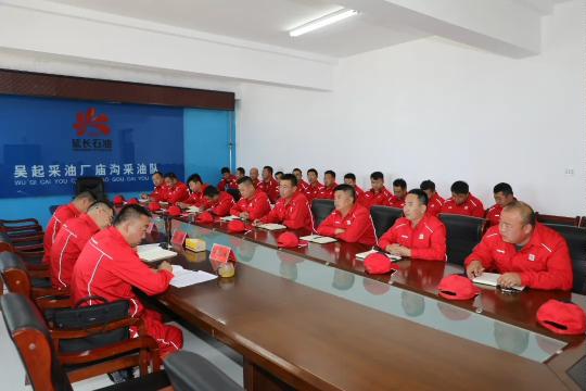 图示, 示意图

中度可信度描述已自动生成