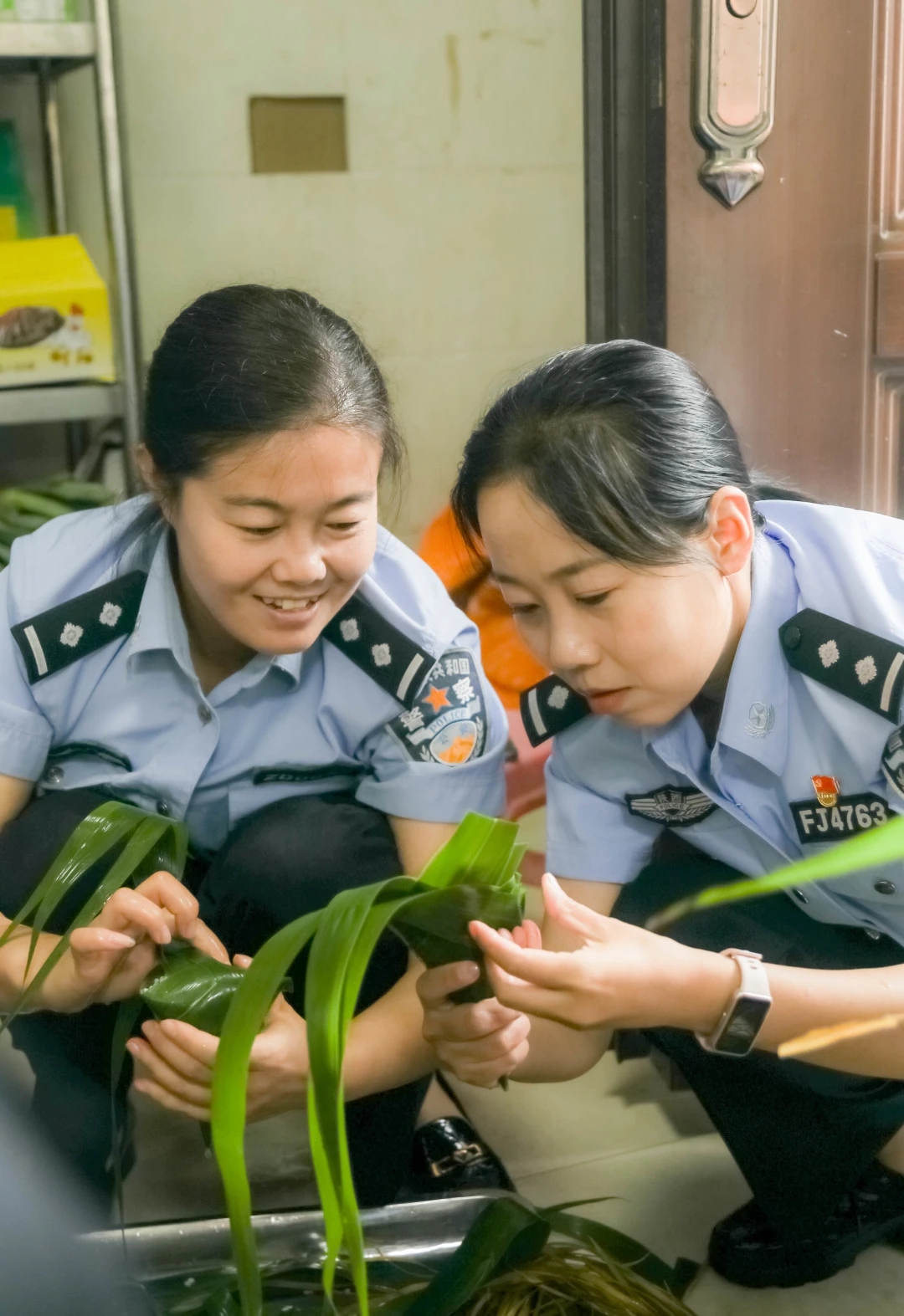 图示, 示意图

中度可信度描述已自动生成