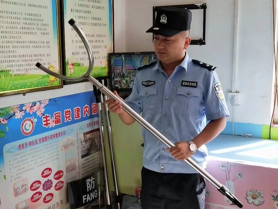 图示, 示意图

中度可信度描述已自动生成