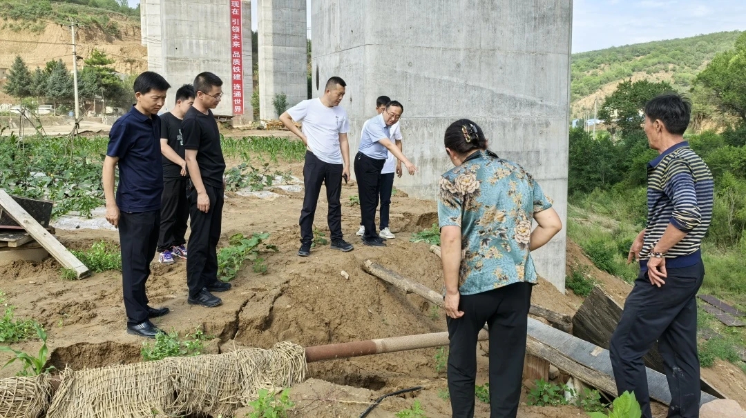 图示, 示意图

中度可信度描述已自动生成