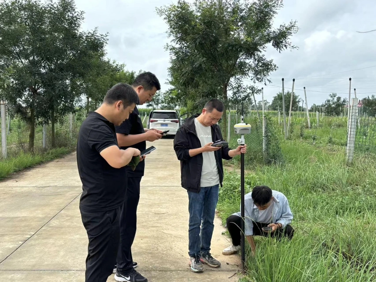 图示, 示意图

中度可信度描述已自动生成