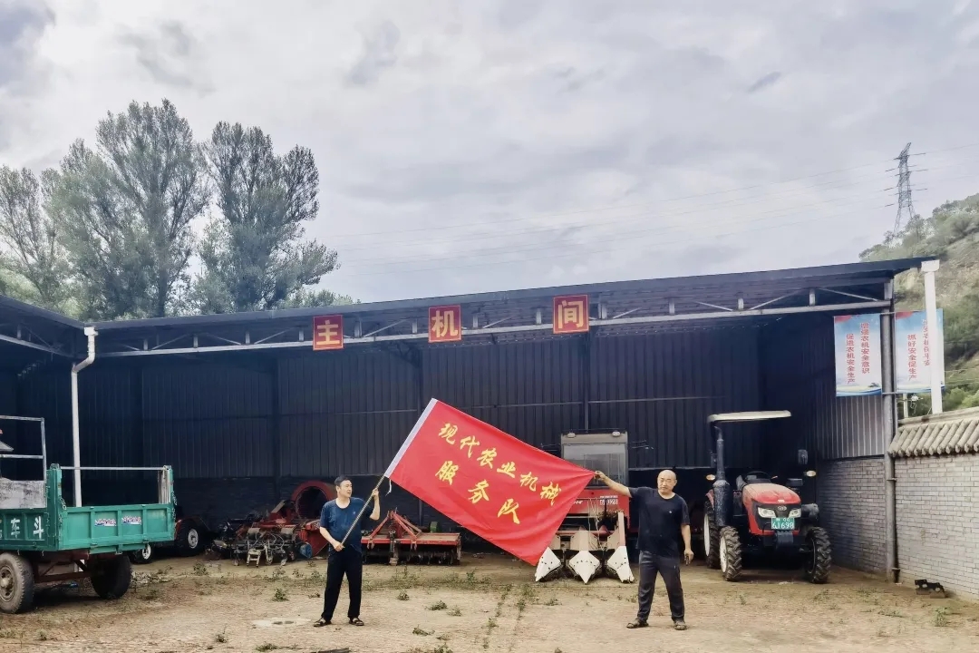 图示, 示意图

中度可信度描述已自动生成