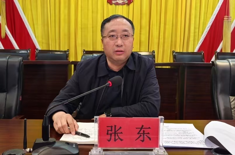 图示, 示意图

中度可信度描述已自动生成