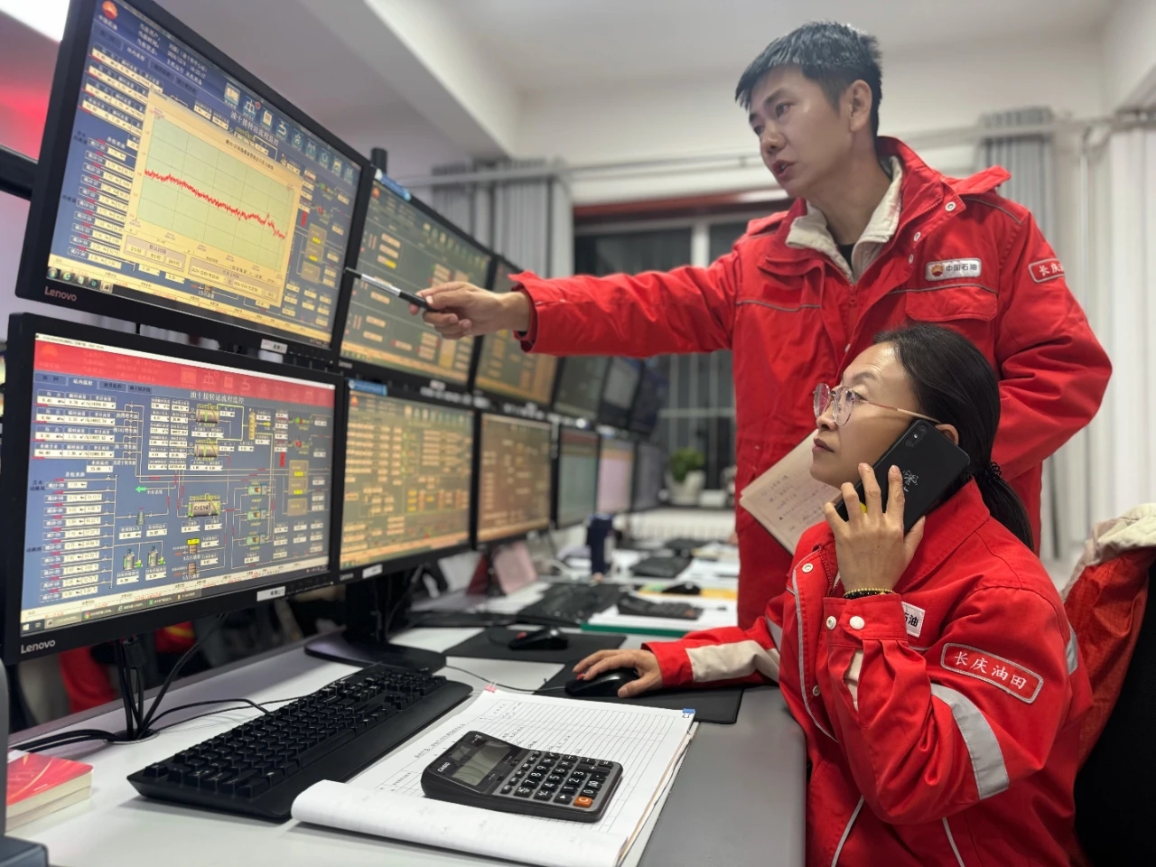 图示, 示意图

中度可信度描述已自动生成