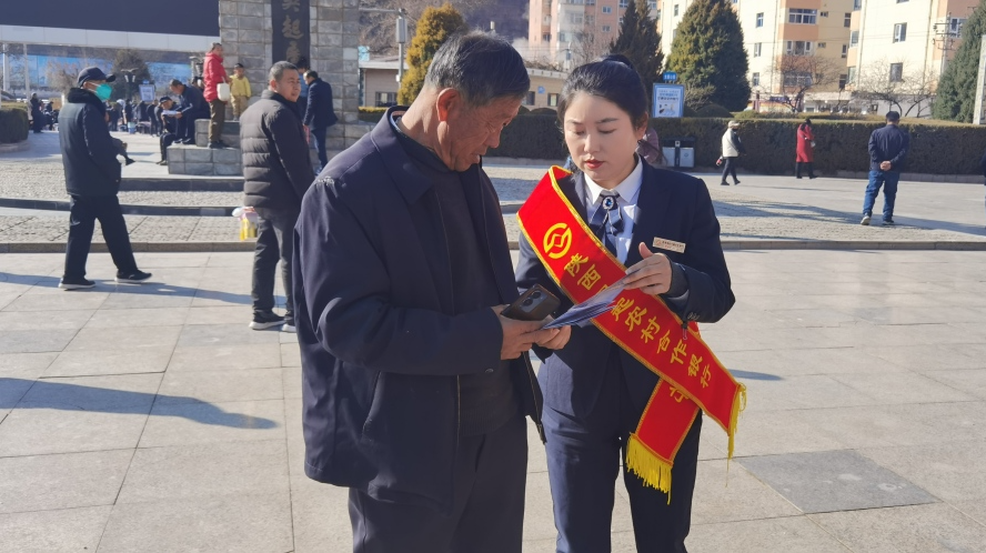 图示, 示意图

中度可信度描述已自动生成