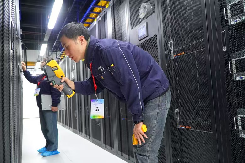 图示, 示意图

中度可信度描述已自动生成