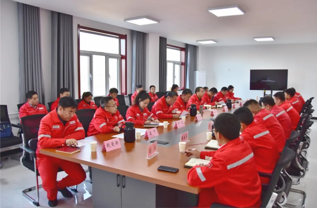 图示, 示意图

中度可信度描述已自动生成