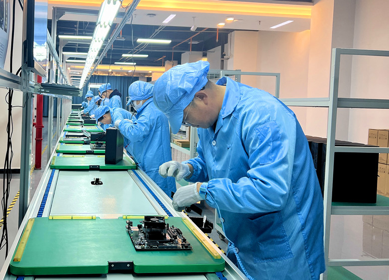 图示, 示意图

中度可信度描述已自动生成