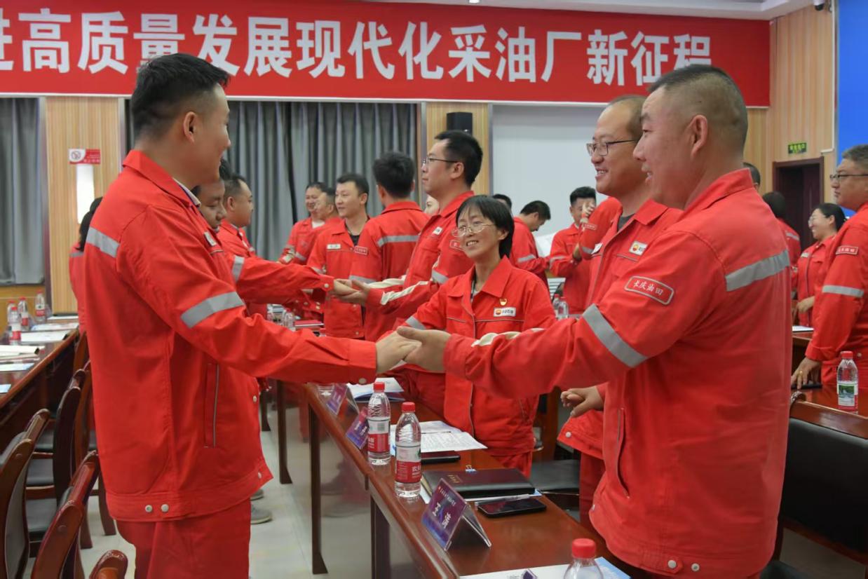 图示, 示意图

中度可信度描述已自动生成:ver1
