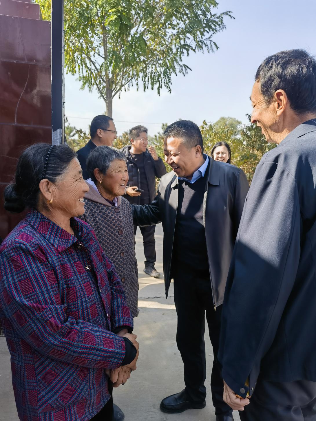222